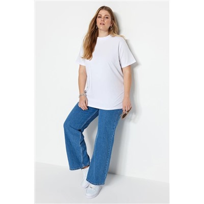 Trendyol Curve Beyaz Lacivert Yakası Ribanalı Boyfriend %100 Pamuk Örme T-shirt TBBSS23BF00019