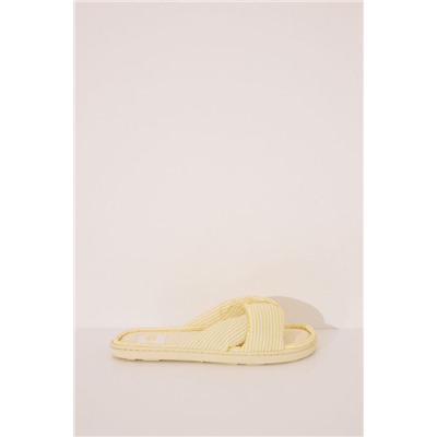Zapatillas casa seersucker amarillo
