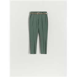 Zigarettenhose mit Gürtel