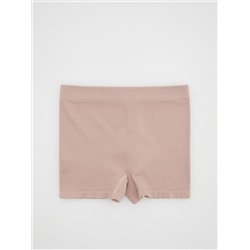Nahtlose Slips im Shorts-Stil