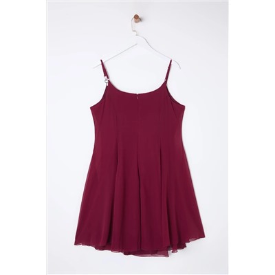 Bordo Şifon Aksesuar Askılı Mini Dokuma Büyük Beden Elbise TBBSS25AH00051