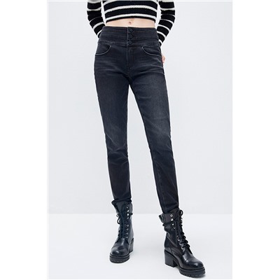 Vaquero slim fit de tiro alto Negro