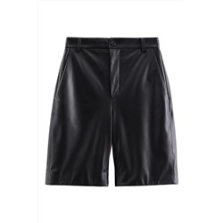 Short de piel Negro