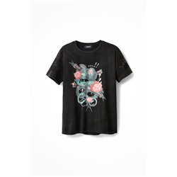 Camiseta arty serpiente