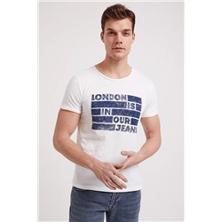Lee Cooper Erkek Our Kesikli O Yaka T-Shirt Beyaz 202 LCM 242019