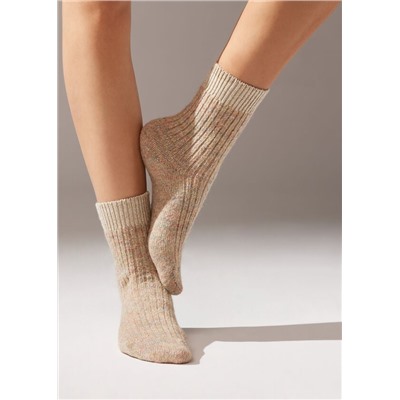 Kurze Socken in Rippstrick mit Wolle und Glitzergarn