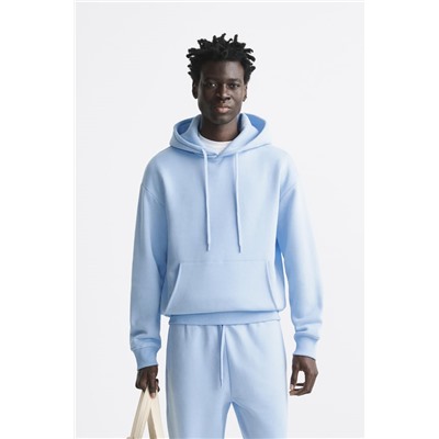 SUDADERA BÁSICA CAPUCHA