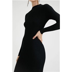 Vestido slim midi canalé