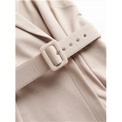 Kleid Im Blazerschnitt