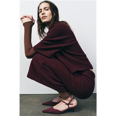 SUEDE KITTEN HEEL SLINGBACKS