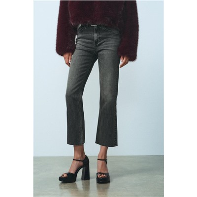 MID-RISE FLARED CROPPED TRF JEANS