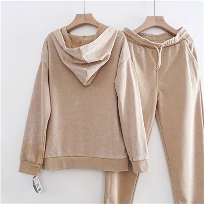 Детский спортивный костюм