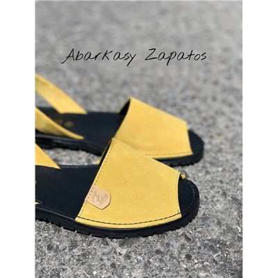 Ab.Zapatos • 3106-8 · AMARILLO+2704 AMARILLO