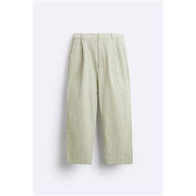 SEERSUCKER TROUSERS WITH PLEATS