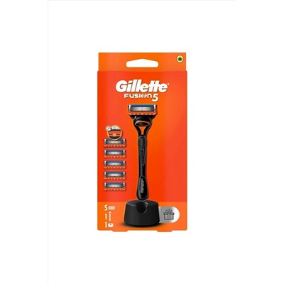 Gillette, Fusion5 Tıraş Makinesi ve Yedek Bıçağı 5'li + Tıraş Bıçağı Standı