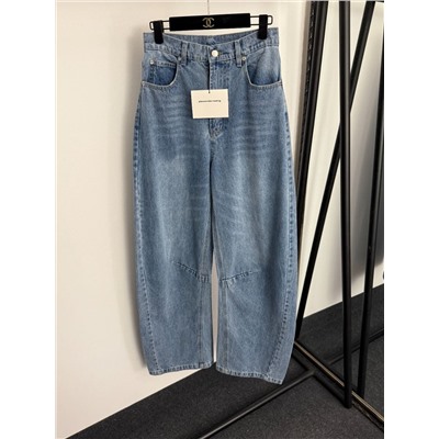 Женские джинсы со стразами  Alexand*r Wan*g