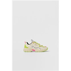 KIDS/ ZAPATILLA DEPORTIVA COLOR