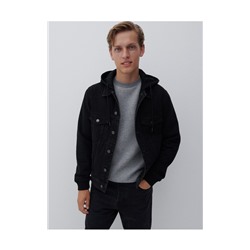 Denimjacke aus Materialmix