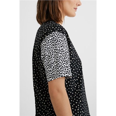 Camiseta topos encaje