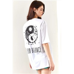 Olalook Kadın Beyaz Balance Ön Arka Baskılı Tişört TSH-19000759