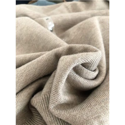 Классическая модель мужского пуловера✅  Одна из самых популярных моделей