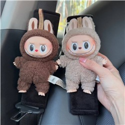 Labubu игрушка на ремень безопасности в машину.