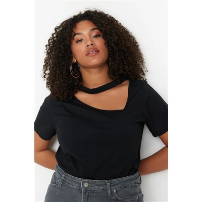 Siyah Pencere/Cut Out Detaylı %100 Pamuk Örme T-Shirt TBBSS22BF00001