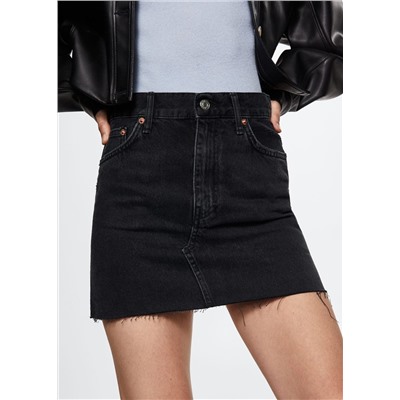 Minifalda vaquera bajo deshilachado -  Mujer | MANGO OUTLET Melilla