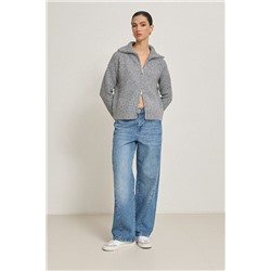 Свитер на молнии серый