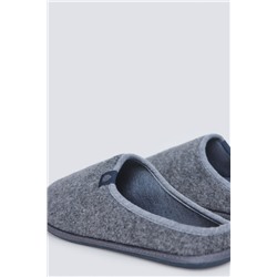 Zapatilla casa destalonada