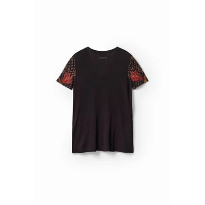 Camiseta cuello pico boho