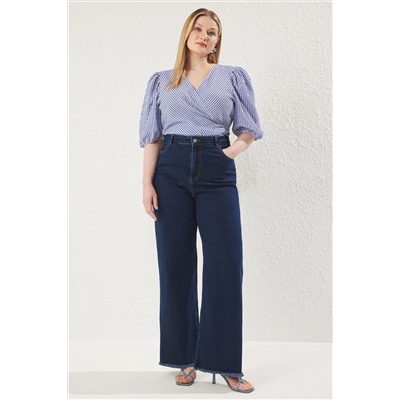 Trendyol Curve Koyu Mavi Yüksek Bel Pis Uç Detaylı Geniş Paça Comfort Büyük Beden Wide Leg Jeans TBBSS23CJ00009