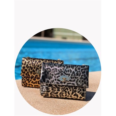 PELLE-007-17 Print