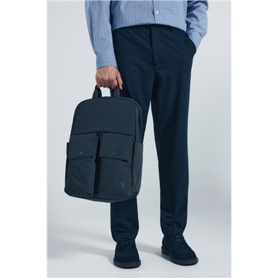 Mochila poliéster reciclado gris