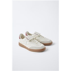 TONGUE SNEAKERS