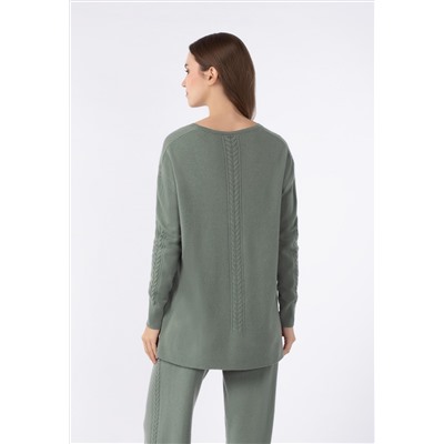 W24-00CH0116 Джемпер с V-образным вырезом