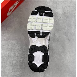 Nik*e Air max MOTO 2K