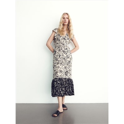 Kleid mit Rüschen