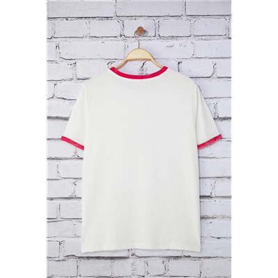 Kırmızı Boyfriend Fit Basklı Yıkamalı %100 Pamuk Büyük Beden Örme T-Shirt TBBSS25BF00055