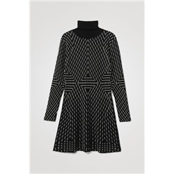 Vestido slim corto