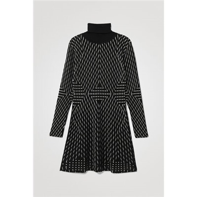 Vestido slim corto