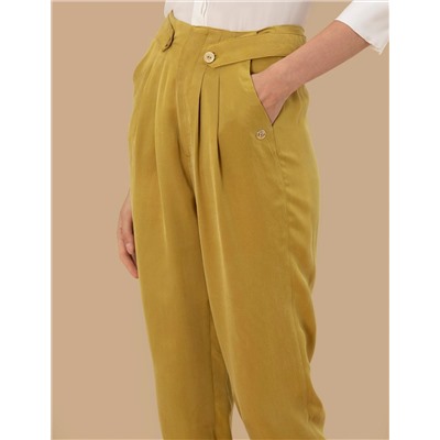 Yeşil Havuç Fit Kumaş Pantolon