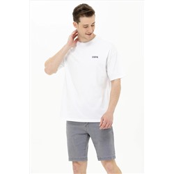 Erkek Beyaz Oversize Bisiklet Yaka Tişört