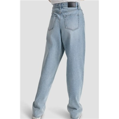Rhinestone Studded High Waist Jeans