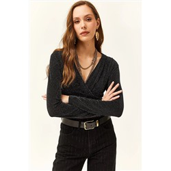 Olalook Kadın Siyah Kruvaze Simli Crop Bluz BLZ-19002433