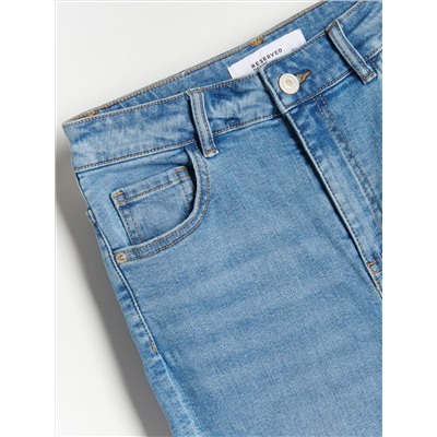 Slim-Jeans mit hoher Leibhöhe