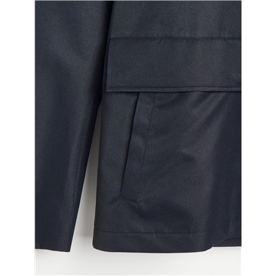 Jacke mit Kapuze