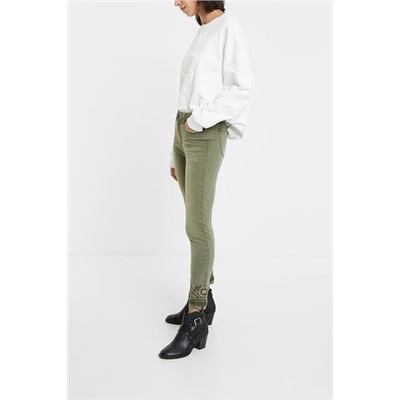 Pantalón vaquero skinny exótico