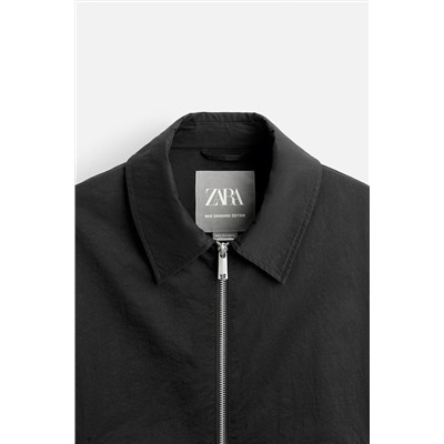 CAZADORA TÉCNICA CROPPED FIT