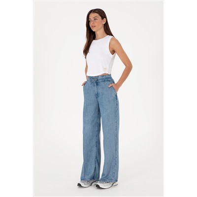 Kadın Açık Mavi Loose Fit Jean Pantolon
